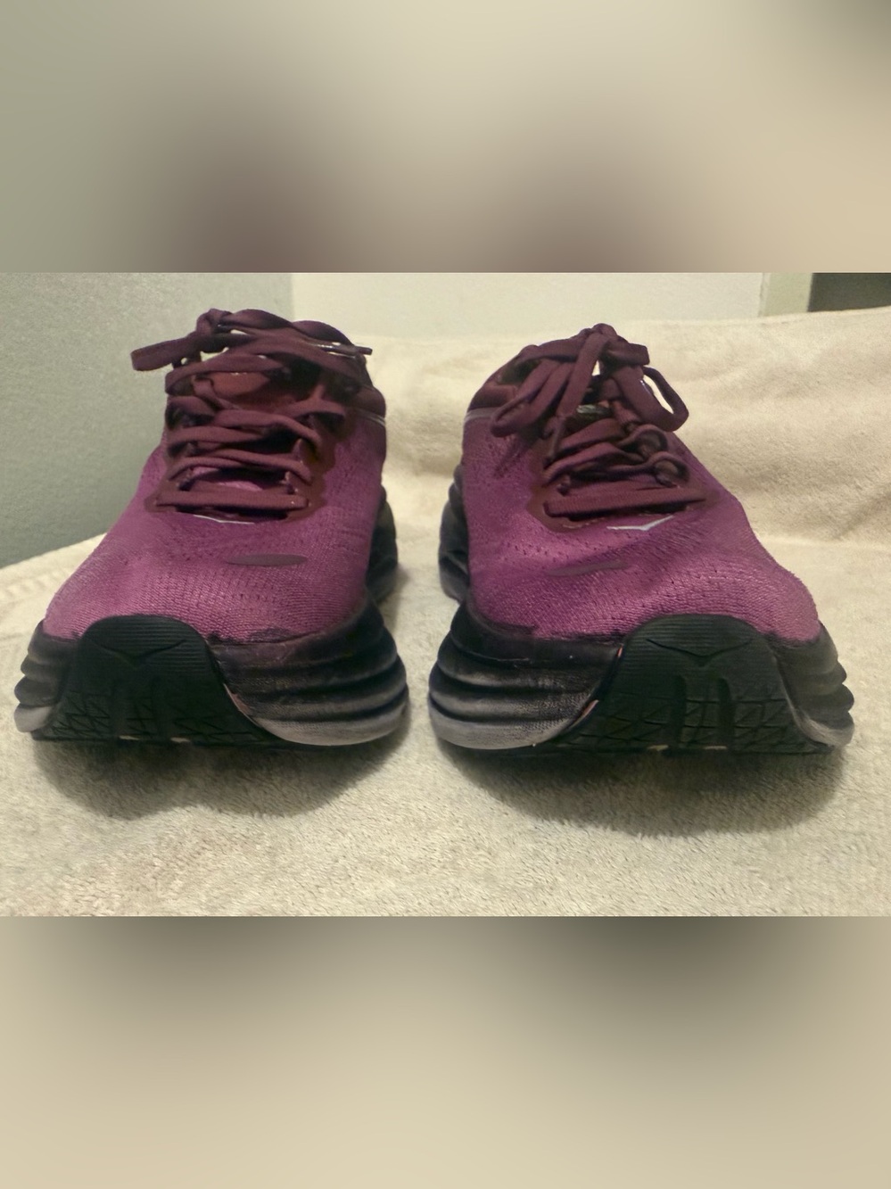 HOKA Bondi 8 Women’s size 10 Shoes Grape Wine / Beautyberry colorway - Picture 7 of 12